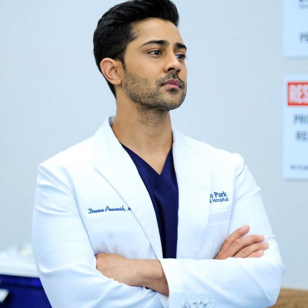 THE RESIDENT: Manish Dayal in the "Hope in the Unseen" episode of THE RESIDENT airing Tuesday, May 4 (8:00-9:01 PM ET/PT) on FOX. ©2021 Fox Media LLC Cr: Guy D'Alema/FOX